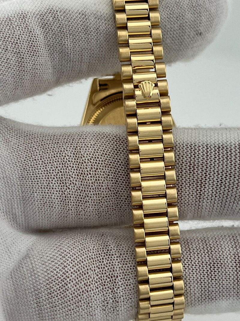 Rolex Ladies President 69138 String Dial Diamond Bezel 18K Yellow Gold Box Paper