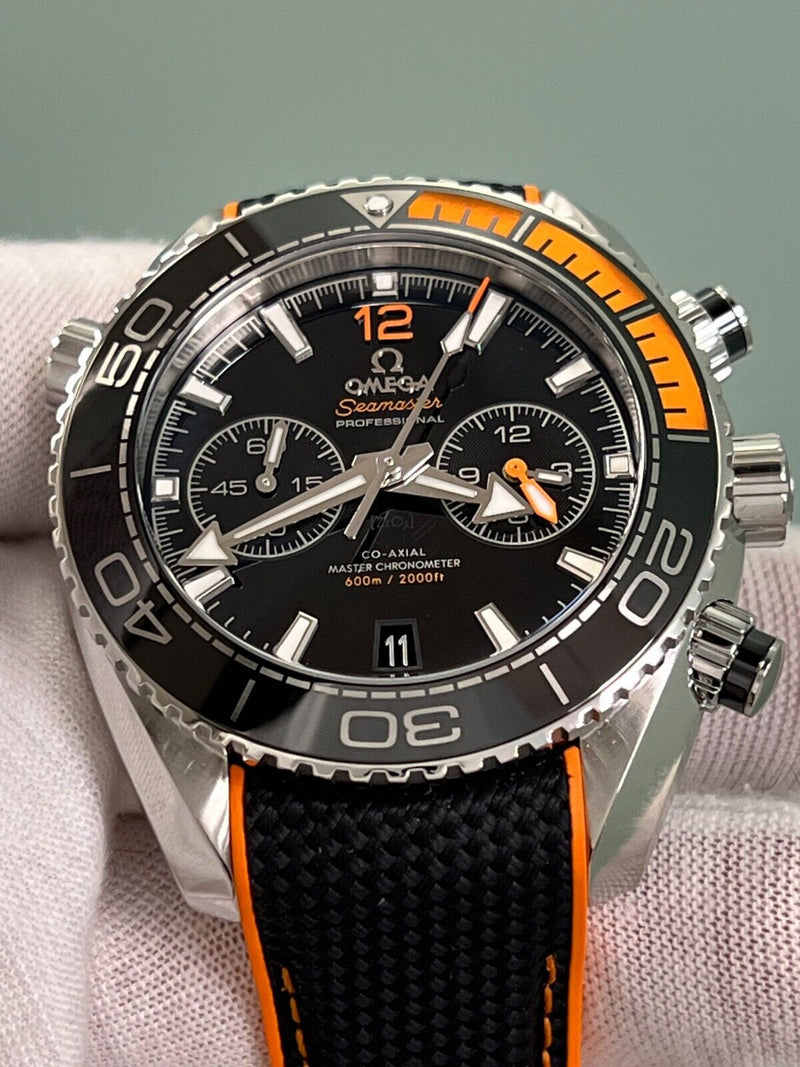 Omega Seamaster Planet Ocean 215.32.44.21.01.001 Steel Black Orange Box Paper