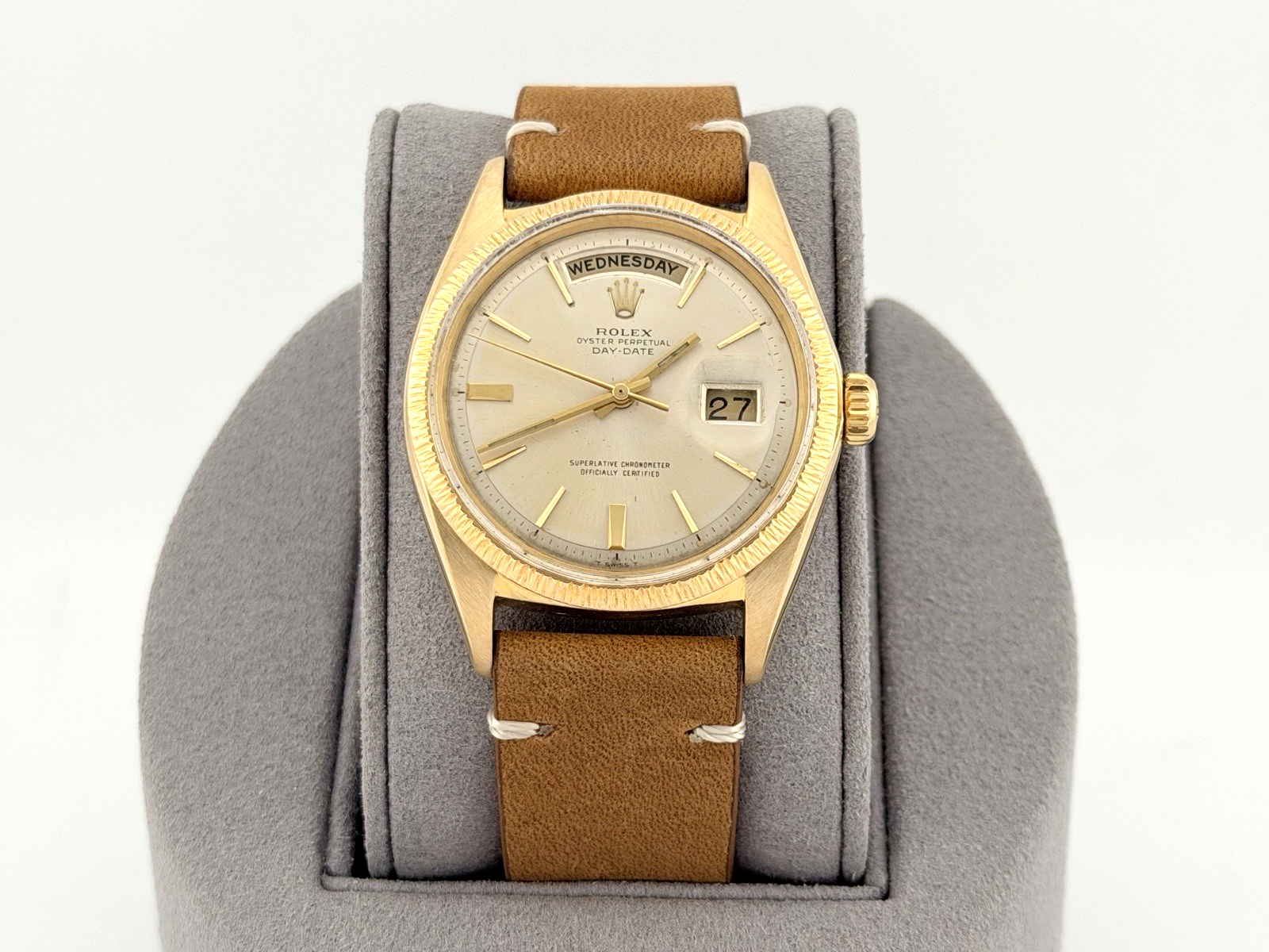 Rolex Day Date 1807 36mm Bark Finish Champagne Doorstop Dial 18k Yello