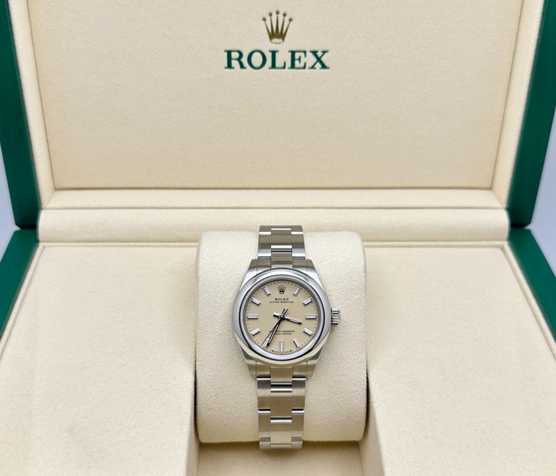 2026 NEW Rolex Ladies Oyster Perpetual 276200 28mm Beige Dial Steel Bo