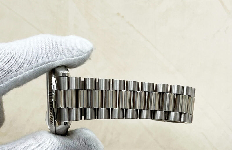 44001950