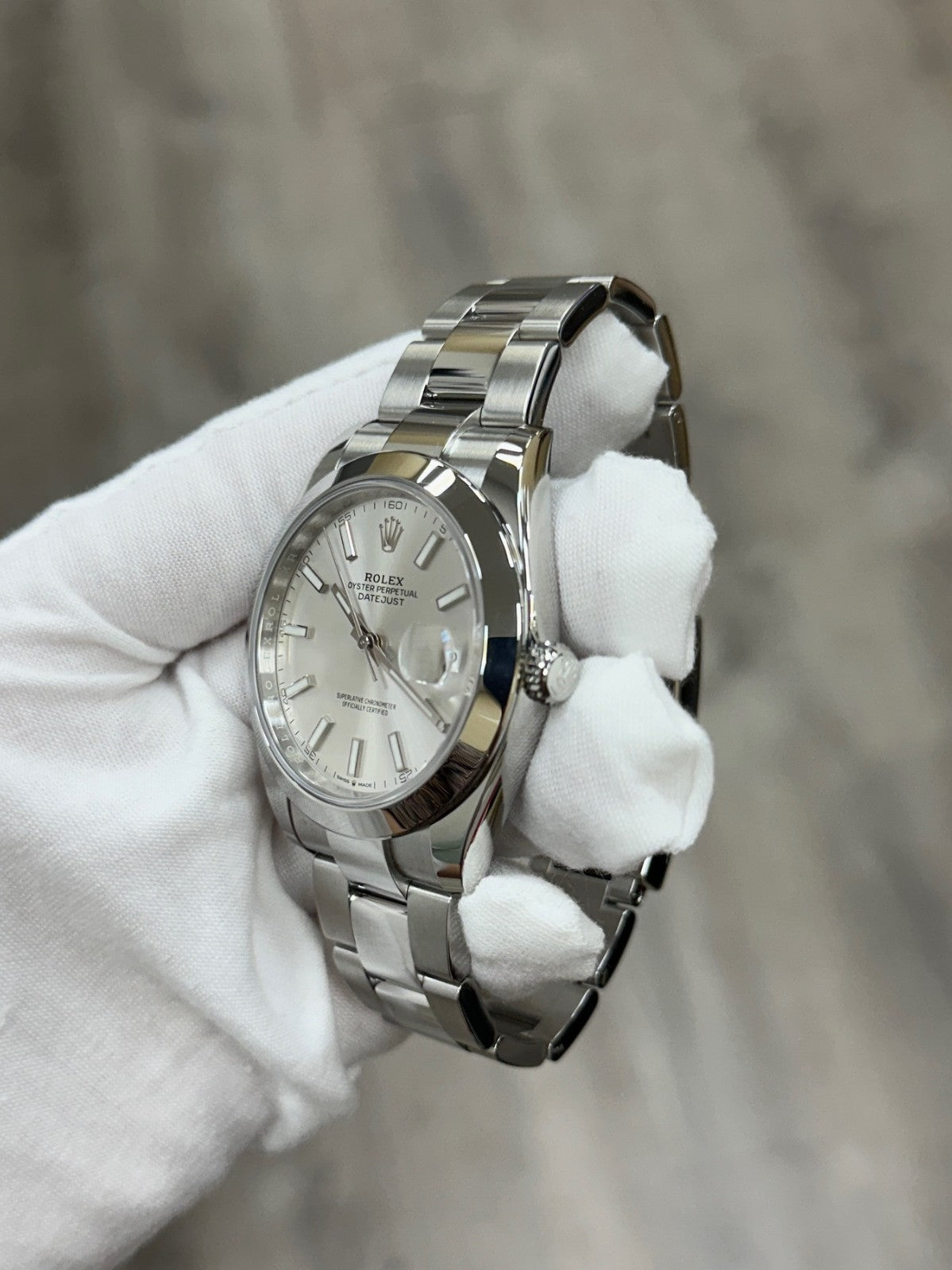Rolex Datejust 41 126300 Silver Dial Stainless Steel Box