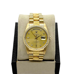 Rolex 18248 President Day Date Bark Champagne Original Diamond Dial 18K Gold